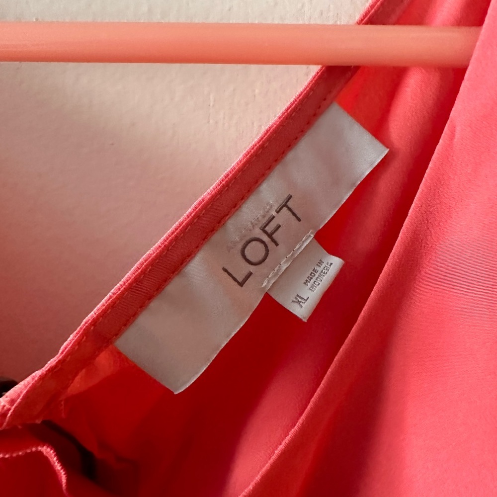 Salmon sleeveless top, NWOT - Picture 3 of 4